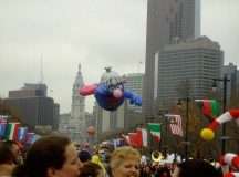 dunkin-donuts-thanksgiving-day-parade-philadelphia-pennsylvania