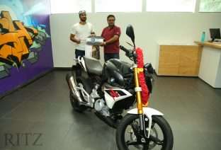 BMW G 310 DUO bikes (2)