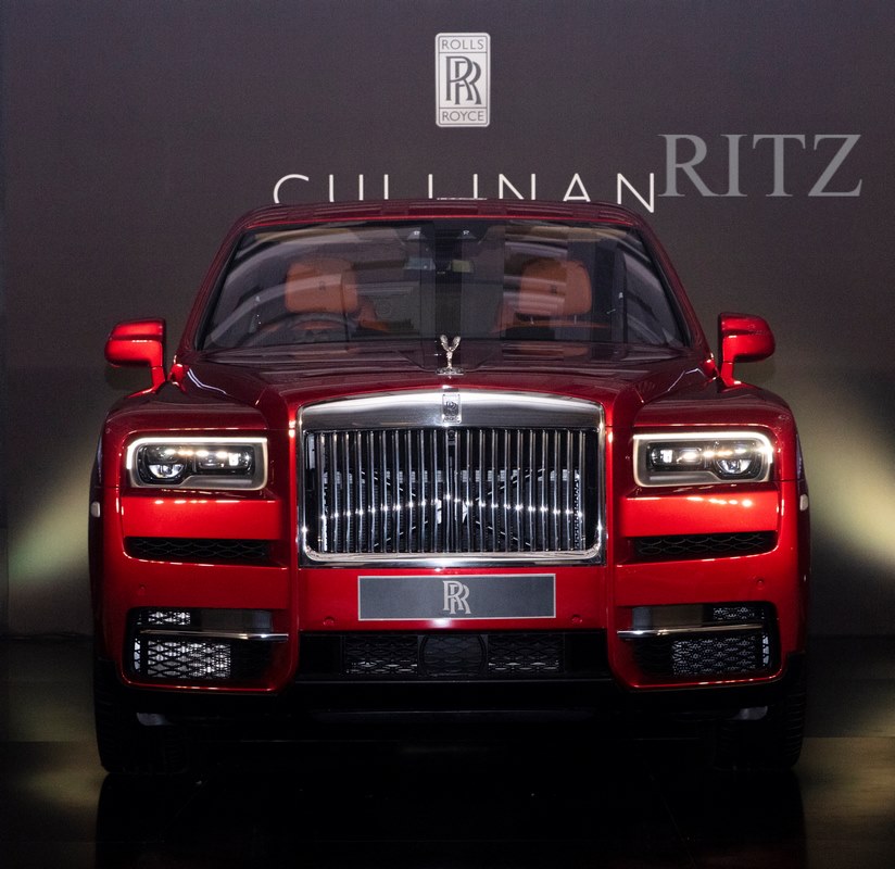 Rolls-Royce Announces Cullinan Luxury SUV