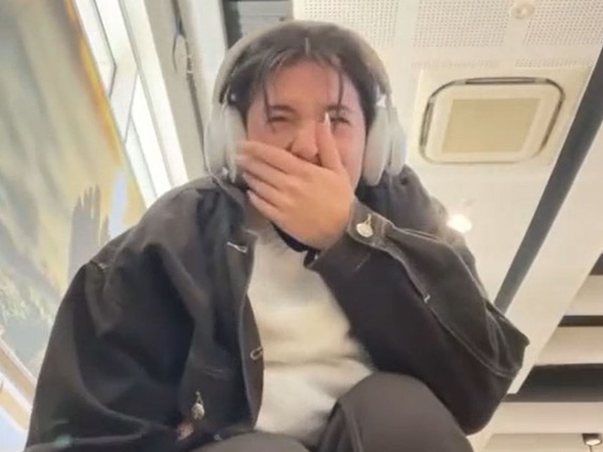 Woman In Australia Wears 5.5 kg Of Clothes To Avoid Airline's